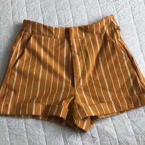 Forever 21 shorts 🩳 Size Small